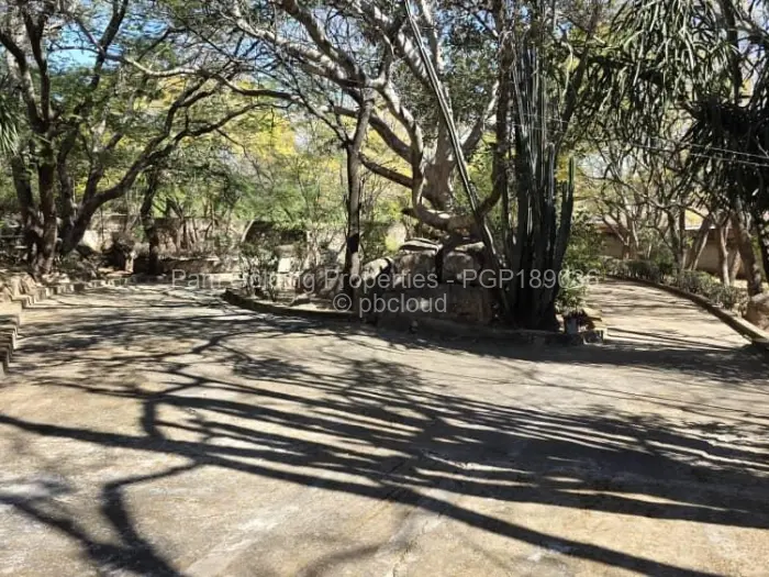 3 Bedroom House for Sale in Hillside Byo, Bulawayo