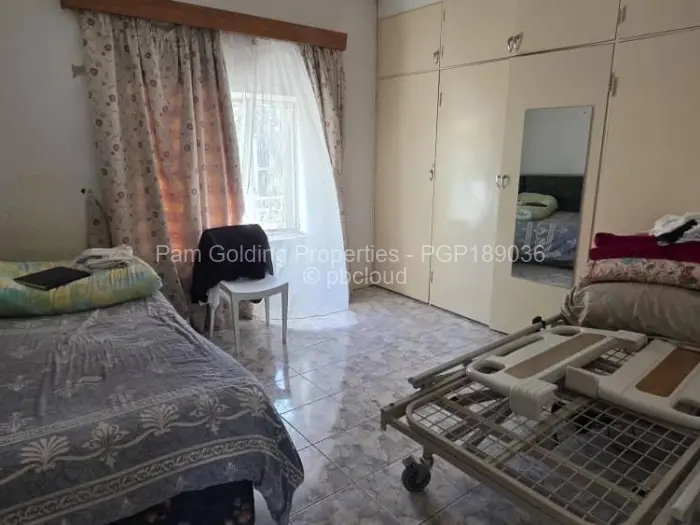 3 Bedroom House for Sale in Hillside Byo, Bulawayo