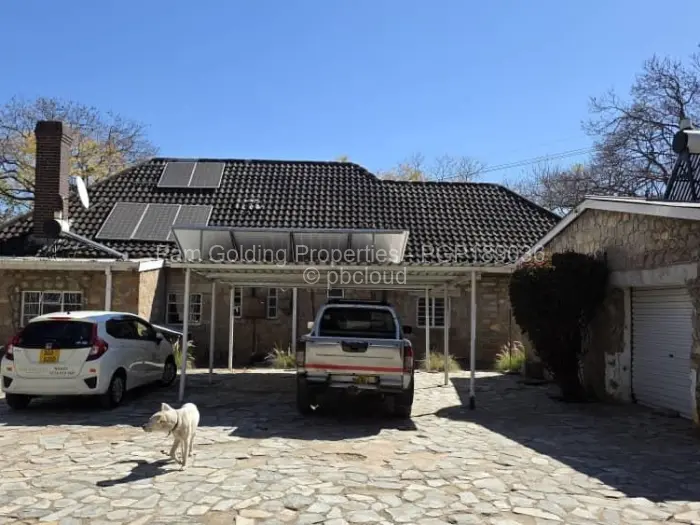 3 Bedroom House for Sale in Hillside Byo, Bulawayo