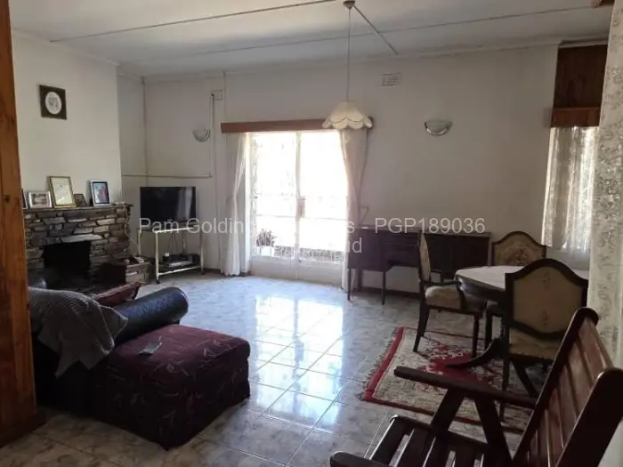 3 Bedroom House for Sale in Hillside Byo, Bulawayo