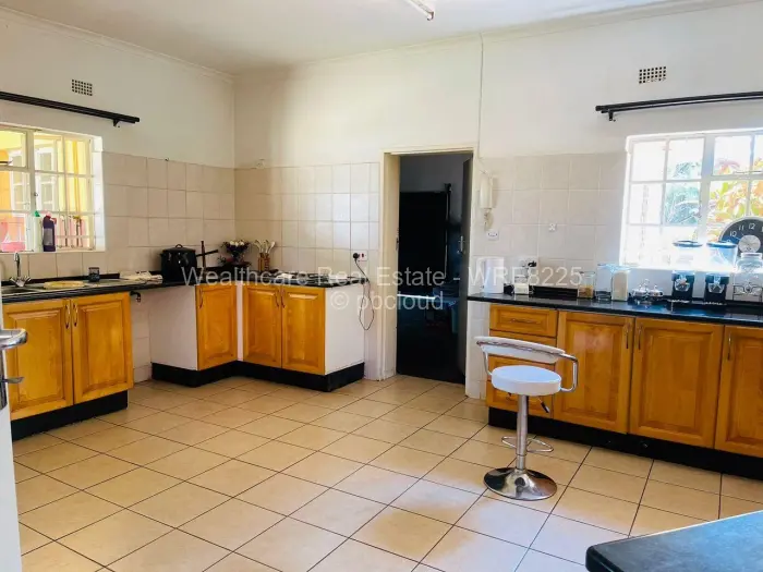 Townhouse/Complex/Cluster to Rent in Mount Pleasant
