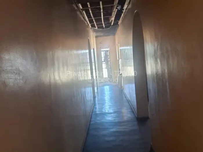 6 Bedroom House for Sale in Greendale, Harare