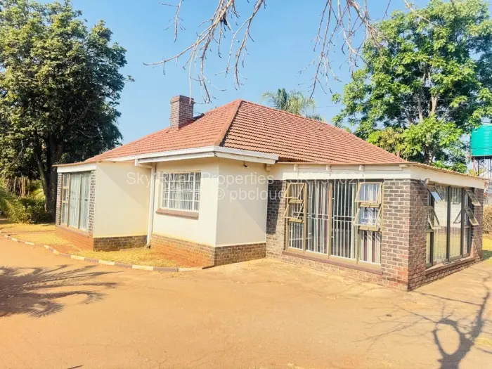 Commercial Property for Sale in Eastlea, Harare