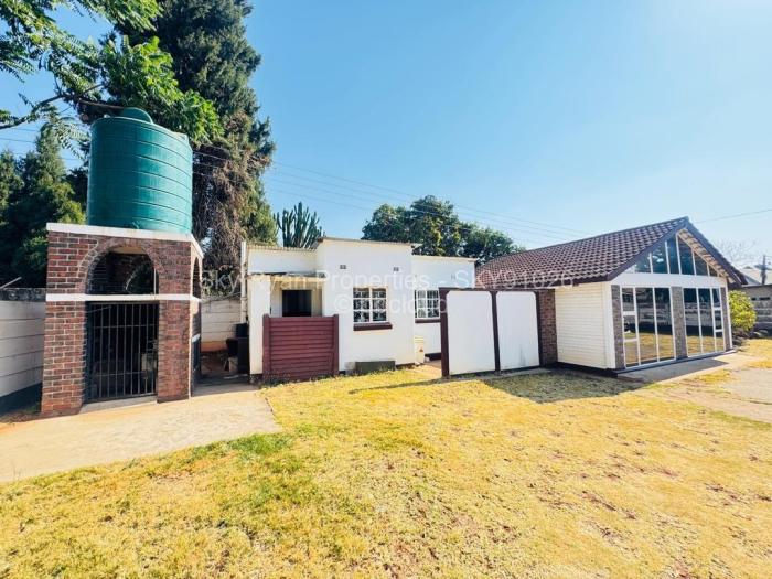 Warehouse/Industrial for Sale in Eastlea, Harare