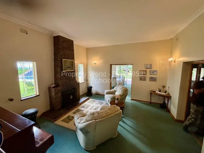 8 Bedroom House for Sale in Marondera, Marondera