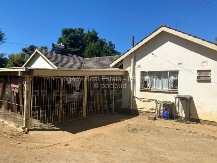 3 Bedroom House for Sale in Mandara, Harare
