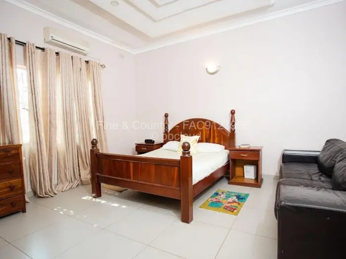 4 Bedroom House for Sale in Victoria Falls, Victoria Falls