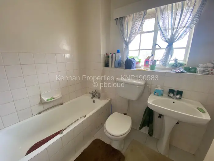 Flat/Apartment to Rent in Avenues