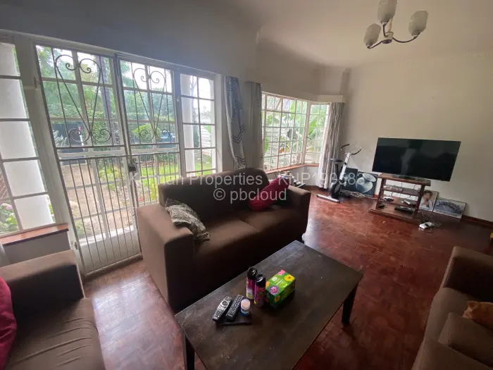 Flat/Apartment to Rent in Avenues