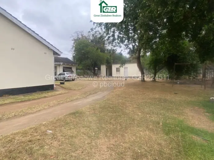 4 Bedroom House for Sale in Masvingo, Masvingo