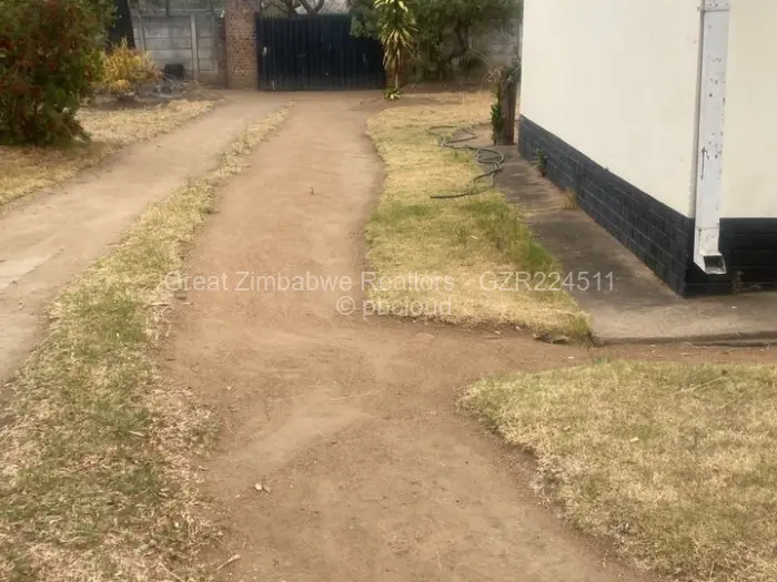 4 Bedroom House for Sale in Masvingo, Masvingo