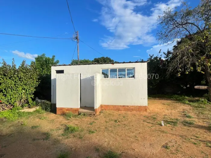 3 Bedroom House for Sale in Luveve, Bulawayo