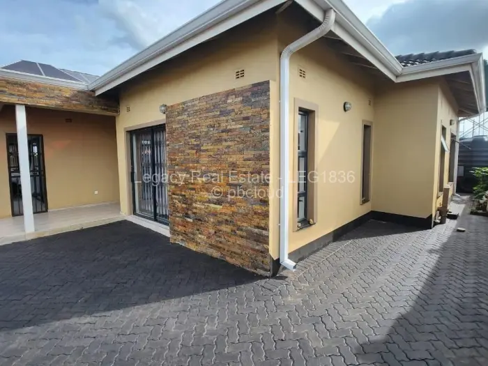 4 Bedroom House to Rent in Aspindale Park