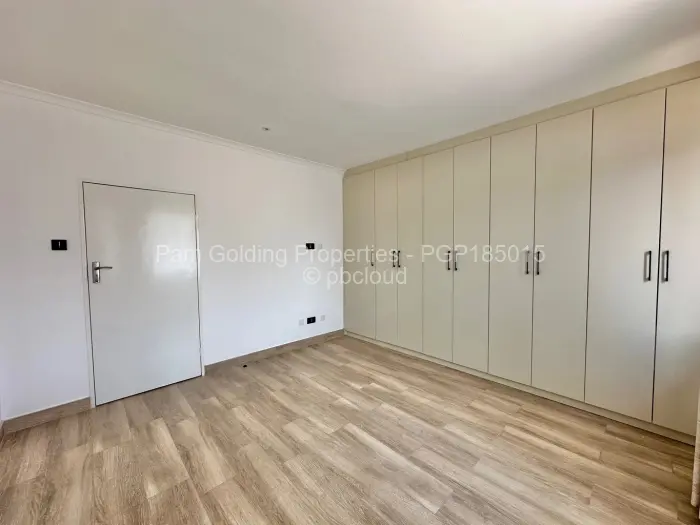 Townhouse/Complex/Cluster to Rent in Marlborough, Harare