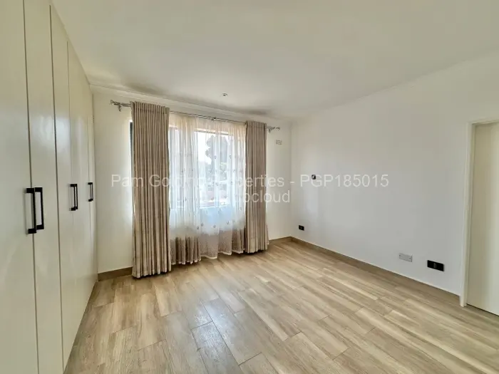 Townhouse/Complex/Cluster to Rent in Marlborough, Harare