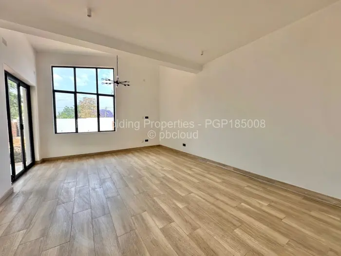 Townhouse/Complex/Cluster to Rent in Marlborough