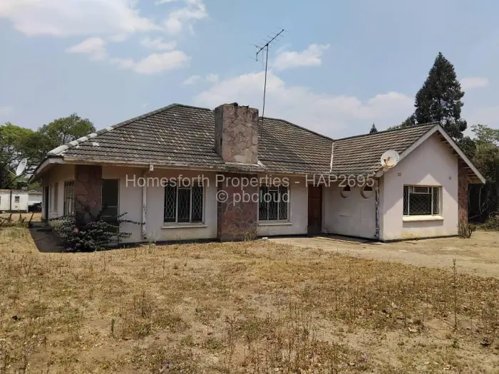 4 Bedroom House for Sale in Paradise Park, Marondera