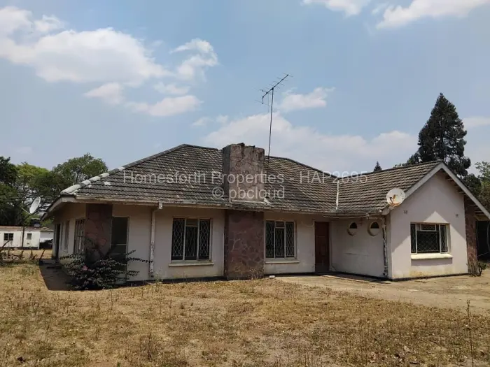 4 Bedroom House for Sale in Paradise Park, Marondera