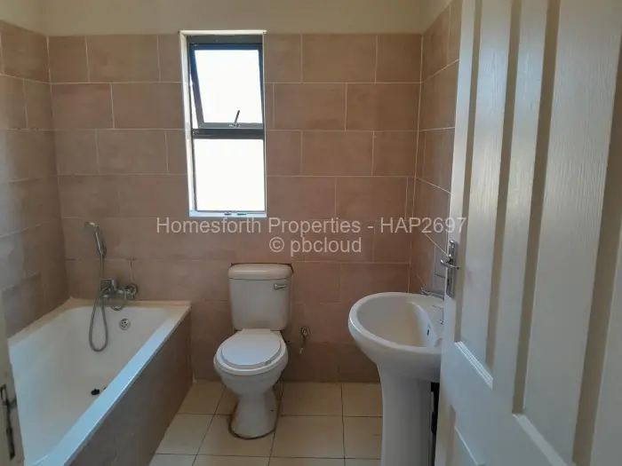 3 Bedroom Cottage/Garden Flat to Rent in Meyrick Park