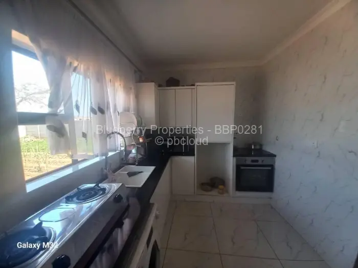 4 Bedroom House to Rent in Crowhill Views, Harare