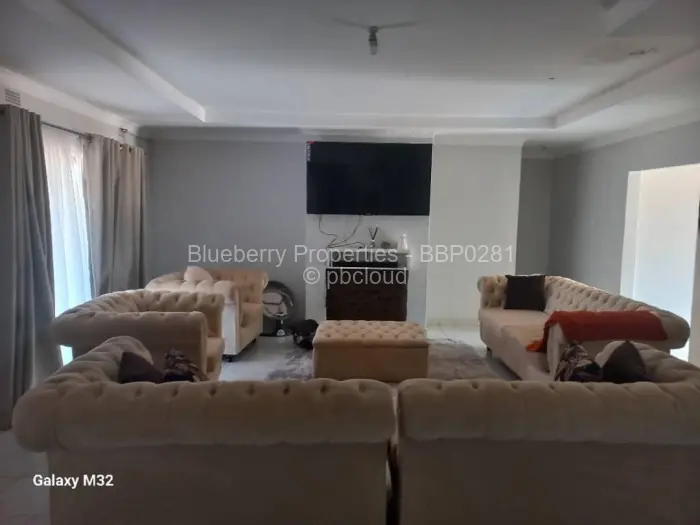 4 Bedroom House to Rent in Crowhill Views, Harare