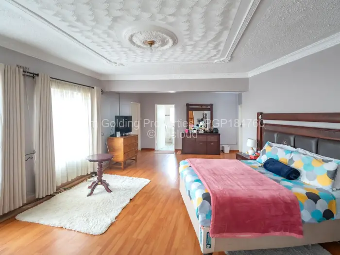 6 Bedroom House for Sale in Avonlea, Harare