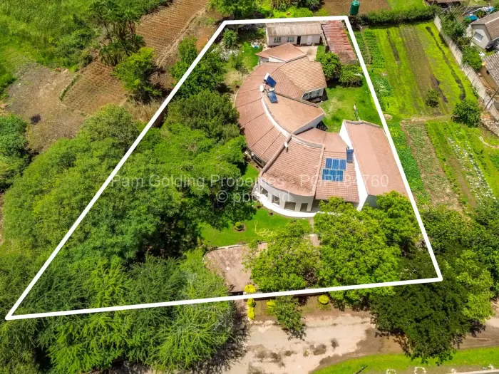 6 Bedroom House for Sale in Avonlea, Harare