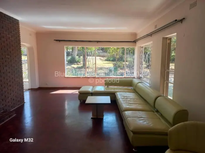 5 Bedroom House to Rent in Kambanji, Harare