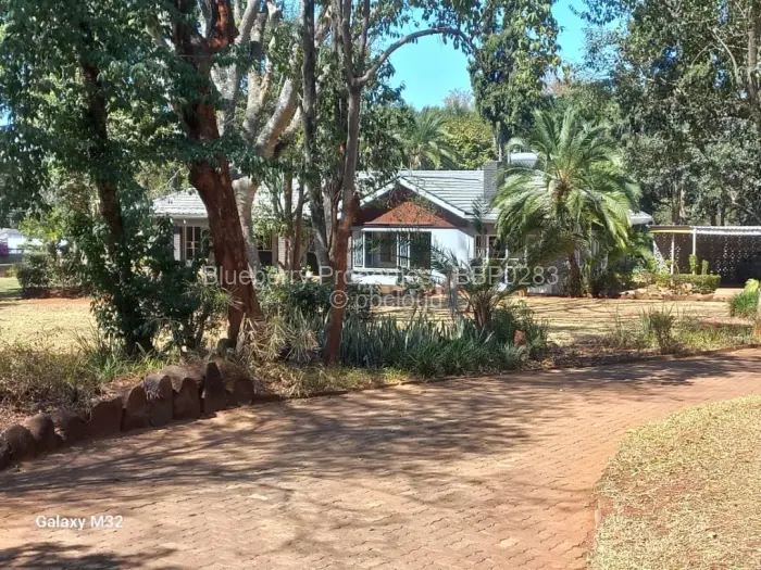 5 Bedroom House to Rent in Kambanji, Harare