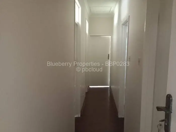 5 Bedroom House to Rent in Kambanji, Harare