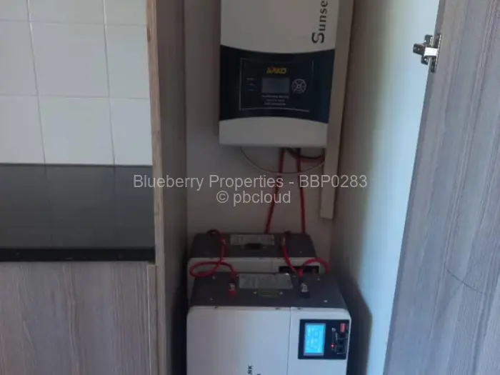 5 Bedroom House to Rent in Kambanji, Harare