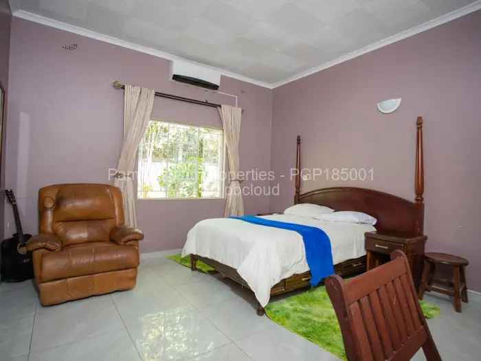 4 Bedroom House for Sale in Victoria Falls, Victoria Falls