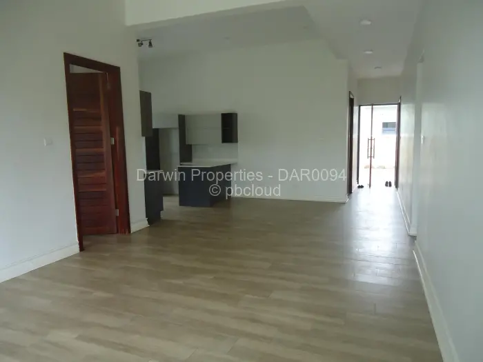 Townhouse/Cluster to Rent in Borrowdale West, Harare