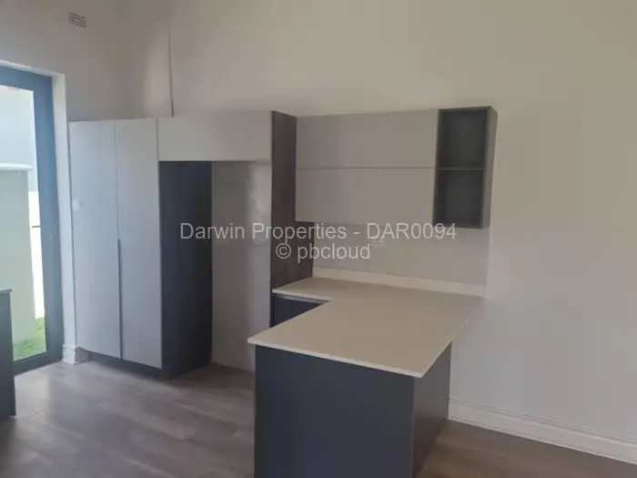 Townhouse/Complex/Cluster to Rent in Borrowdale West