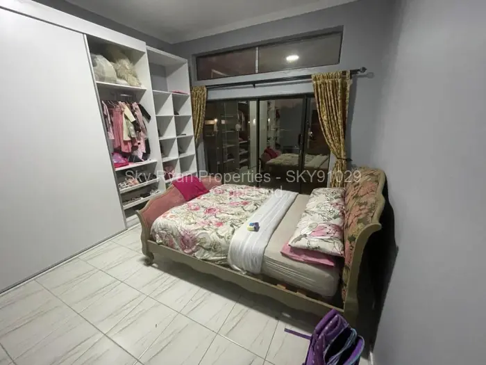 5 Bedroom House for Sale in Carrick Creagh Estate, Harare