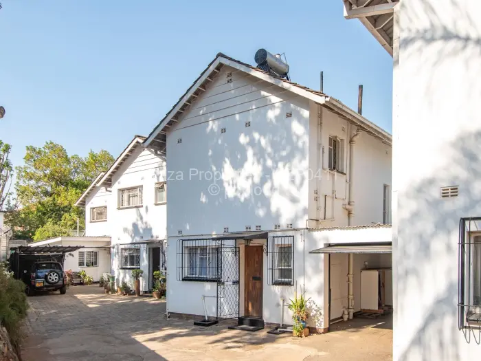 2 Bedroom Cottage/Garden Flat for Sale in Avondale, Harare