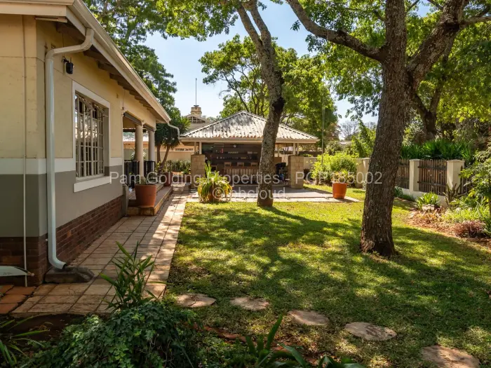 Townhouse/Complex/Cluster for Sale in Greystone Park, Harare