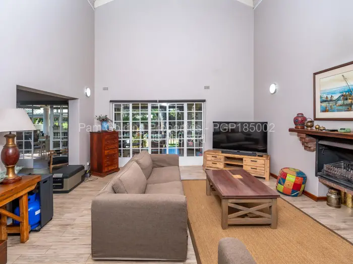 Townhouse/Complex/Cluster for Sale in Greystone Park, Harare