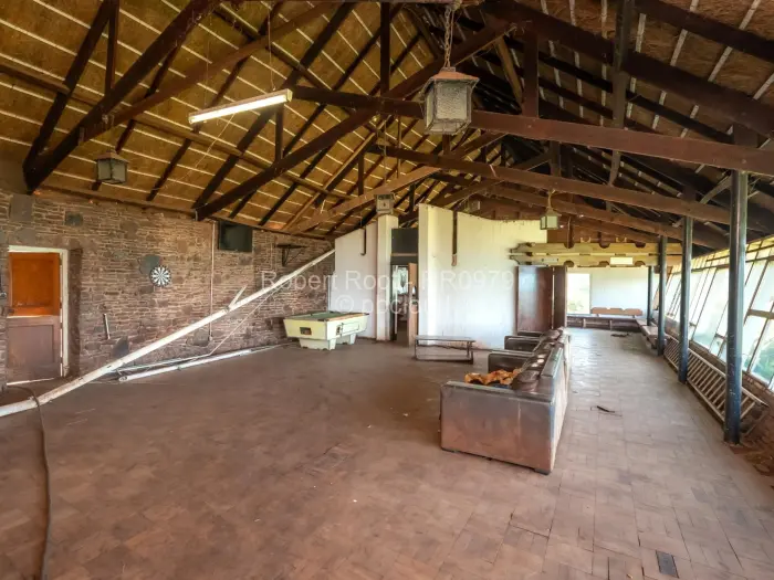 Commercial Stand for Sale in Lake Chivero, Lake Chivero