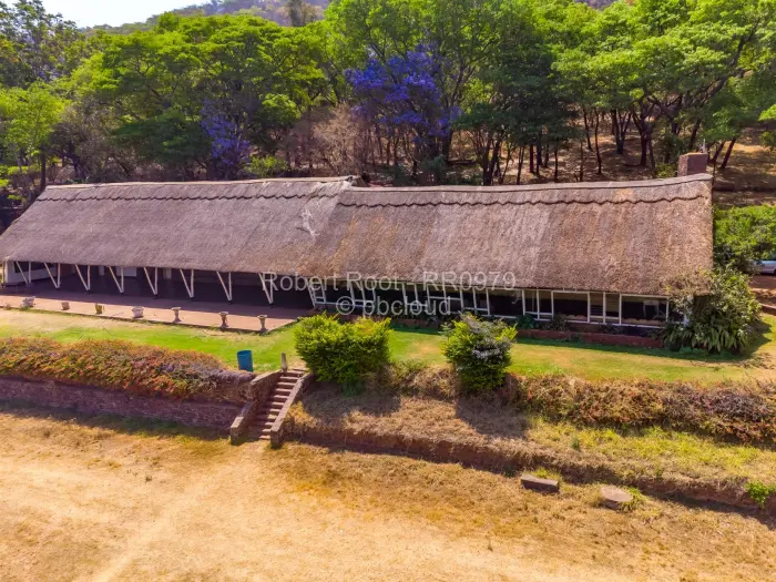 Commercial Stand for Sale in Lake Chivero, Lake Chivero