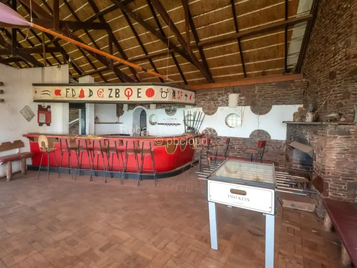 Commercial Stand for Sale in Lake Chivero, Lake Chivero