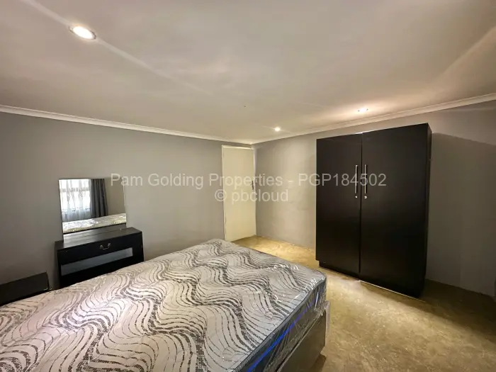 Townhouse/Complex/Cluster to Rent in Marlborough