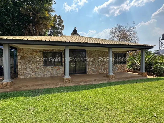 Townhouse/Complex/Cluster to Rent in Marlborough