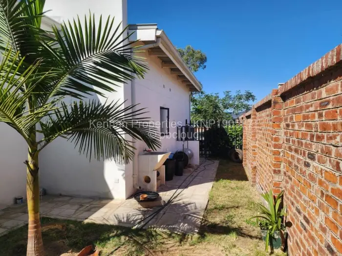 Flat/Apartment for Sale in Arlington, Harare