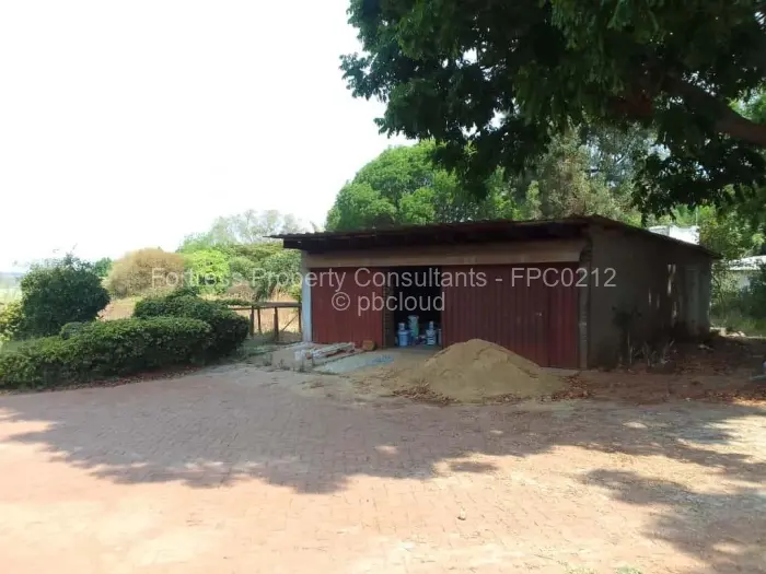 4 Bedroom House to Rent in Borrowdale