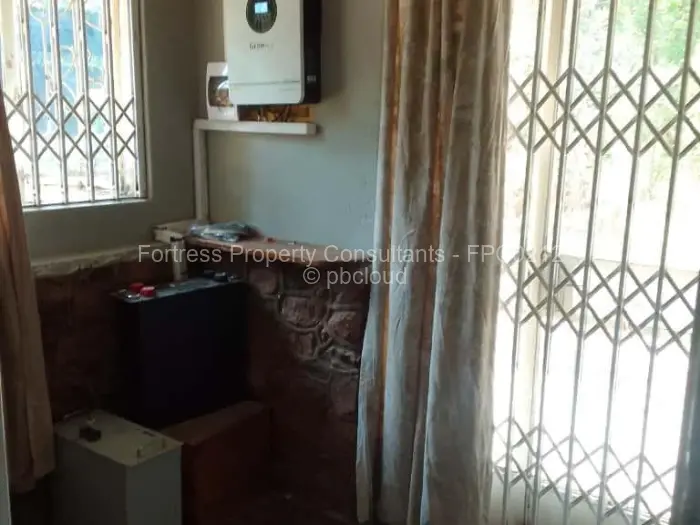 4 Bedroom House to Rent in Borrowdale