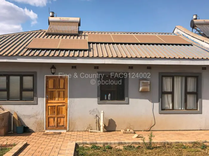 Townhouse/Cluster to Rent in Tynwald, Harare