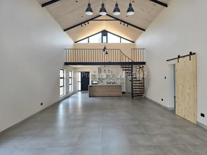 Townhouse/Complex/Cluster for Sale in Newlands, Harare