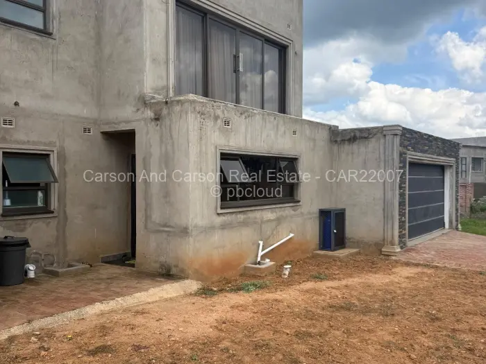 Townhouse/Cluster for Sale in Borrowdale, Harare