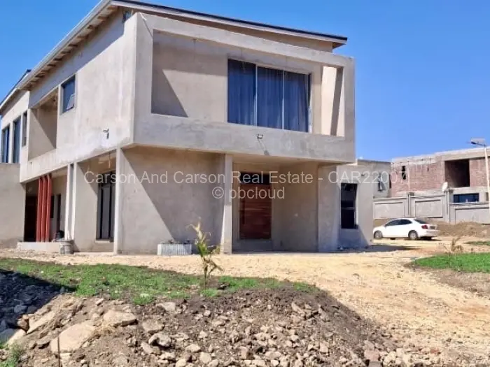 Townhouse/Complex/Cluster for Sale in Borrowdale, Harare